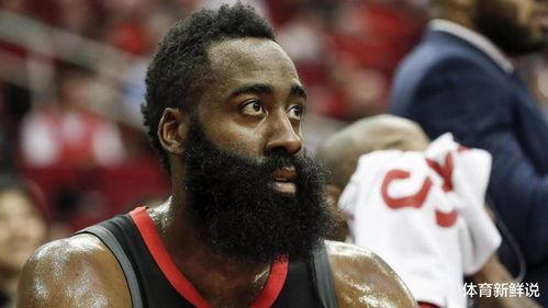 woj最新爆料字母,字母哥动态揭秘,新赛季备战情况一览